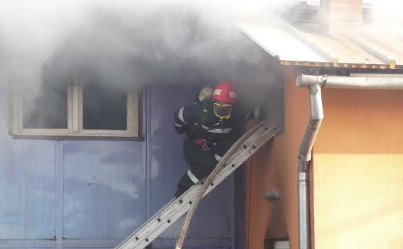 Incendii produse în Baia Mare, Vișeu de Sus, Borșa, Cavnic și Boiereni, în ultimul weekend Incendii produse în Baia Mare, Vișeu de Sus, Borșa, Cavnic și Boiereni, în ultimul weekend