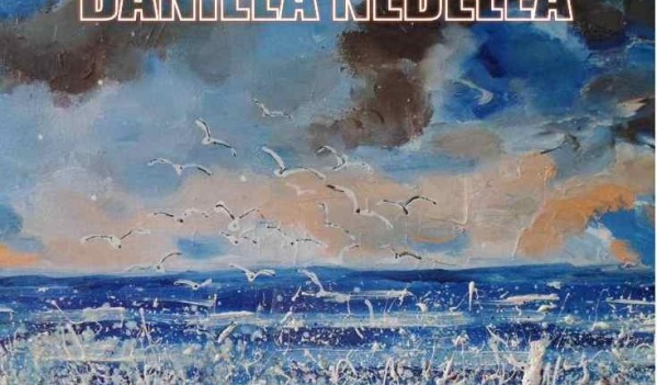 Lunea Artelor la Teatrul Municipal Baia Mare: Expoziția de pictură „Conversații cu albastru” a artistei plastice Daniela Nedelea Lunea Artelor la Teatrul Municipal Baia Mare: Expoziția de pictură „Conversații cu albastru” a artistei plastice Daniela Nedelea
