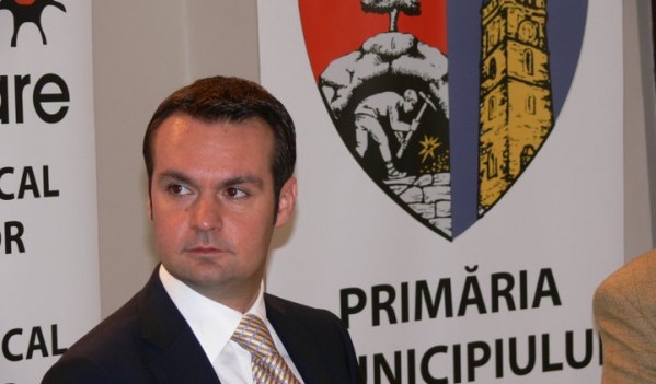 Cătălin Cherecheș, urmărit penal de DNA! Vezi ce alte persoane de la HCM Baia Mare au intrat în vizorul procurorilor Cătălin Cherecheș, urmărit penal de DNA! Vezi ce alte persoane de la HCM Baia Mare au intrat în vizorul procurorilor