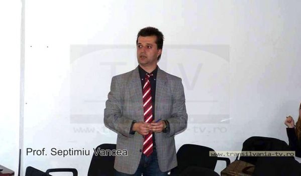 Ajuns la limita răbdării, un tânăr profesor băimărean își strigă disperarea și nemulțumirile printr-un memoriu dur Ajuns la limita răbdării, un tânăr profesor băimărean își strigă disperarea și nemulțumirile printr-un memoriu dur