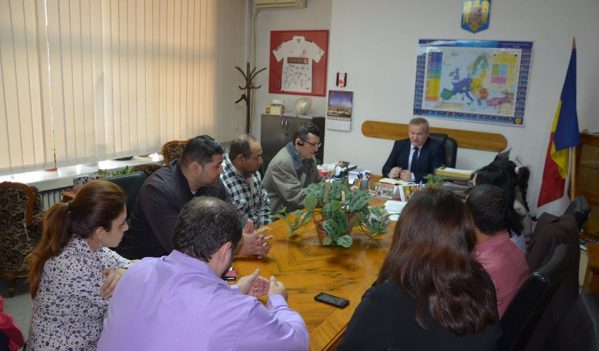 Problemele romilor, aduse în atenția Prefecturii Maramureș Problemele romilor, aduse în atenția Prefecturii Maramureș