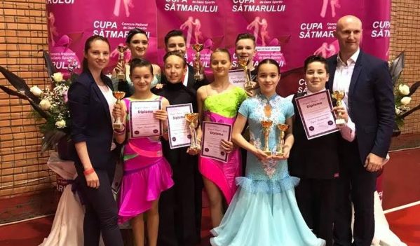 Prodance 2000 Baia Mare, de 10 ori pe podium la Cupa Sătmarului Prodance 2000 Baia Mare, de 10 ori pe podium la Cupa Sătmarului