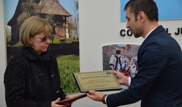 Antrenorul emerit Lascăr Pană, ”Cetățean de Onoare – post mortem, al județului Maramureș” Antrenorul emerit Lascăr Pană, ”Cetățean de Onoare – post mortem, al județului Maramureș”