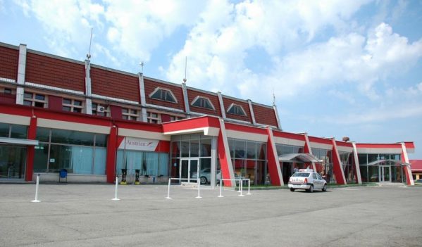 Alți bani alocați Aeroportului Maramureș, în speranța dechiderii acestuia Alți bani alocați Aeroportului Maramureș, în speranța dechiderii acestuia