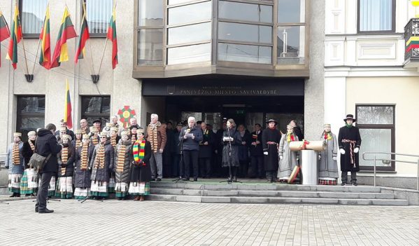 Delegație din Maramureș prezentă în Panevezys, la celebrarea centenarului independenței Lituaniei Delegație din Maramureș prezentă în Panevezys, la celebrarea centenarului independenței Lituaniei