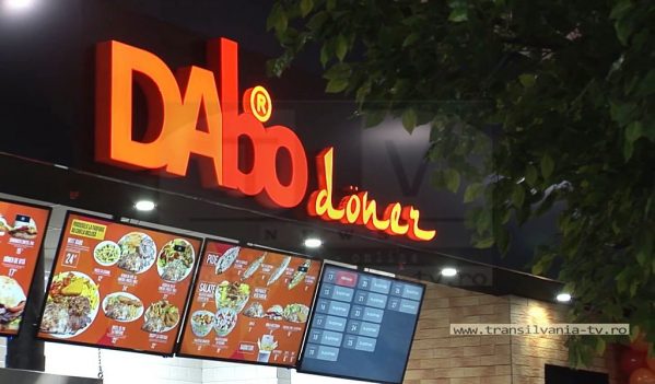 ADVERTORIAL: Dabo Doner deschide al doilea Fast-Food sănătos în Baia Mare (VIDEO) ADVERTORIAL: Dabo Doner deschide al doilea Fast-Food sănătos în Baia Mare (VIDEO)