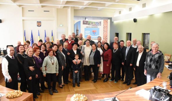 Recunoștință și apreciere pentru Generația de Aur a Ansamblului Folcloric Național „Transilvania” Recunoștință și apreciere pentru Generația de Aur a Ansamblului Folcloric Național „Transilvania”