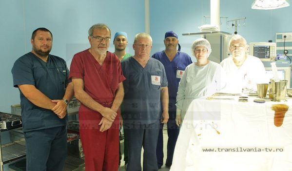 NEUROCHIRURGIE: Un sfert de secol, doi medici, 12.000 de operaţii (VIDEO-Galerie FOTO) NEUROCHIRURGIE: Un sfert de secol, doi medici, 12.000 de operaţii (VIDEO-Galerie FOTO)