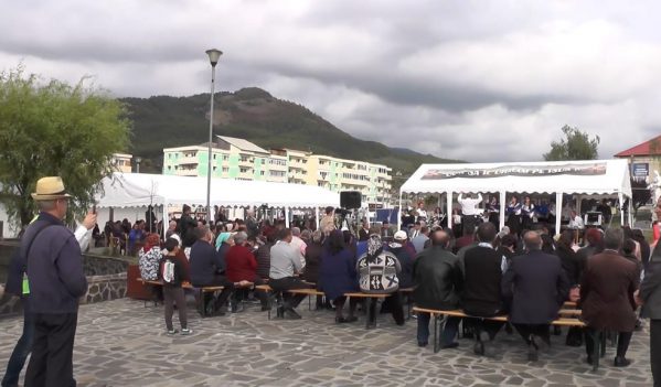 Baia Sprie – Mesaj evanghelic în centrul orașului (VIDEO) Baia Sprie – Mesaj evanghelic în centrul orașului (VIDEO)