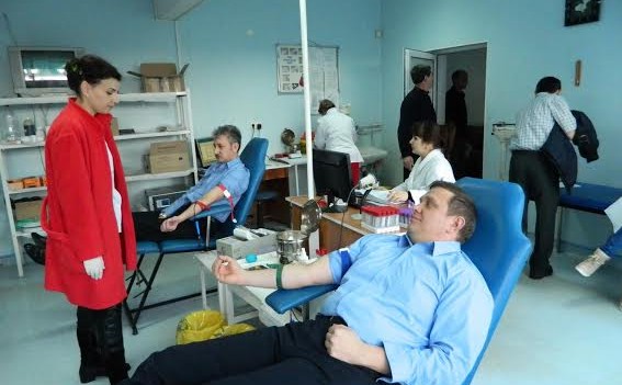 Jandarmii sigheteni donează sânge Jandarmii sigheteni donează sânge