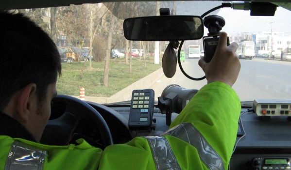 130 de şoferi sancţionaţi contravenţional în acest weekend de poliţiştii rutieri maramureșeni 130 de şoferi sancţionaţi contravenţional în acest weekend de poliţiştii rutieri maramureșeni