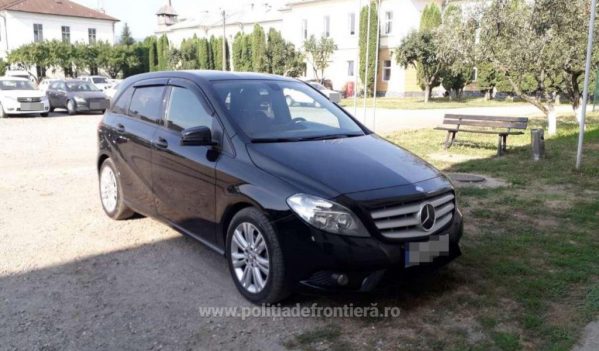 Mercedes căutat de autorităţile din Italia, descoperit la PTF Sighetu Marmației Mercedes căutat de autorităţile din Italia, descoperit la PTF Sighetu Marmației