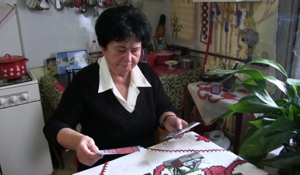 Rămasă fără casă, o pensionară din Sighetu Marmației rupe tăcerea (VIDEO) Rămasă fără casă, o pensionară din Sighetu Marmației rupe tăcerea (VIDEO)