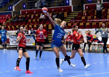 Handbal – Înfrângere pentru fete, victorie pentru băieții de la CS Minaur