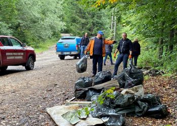 Acțiuni de ecologizare în Maramureș pentru a marca “Ziua Națională a Muntelui” 2022