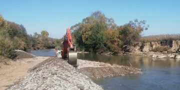 Lucrări de decolmatare a râurilor Mara și Lăpuș
