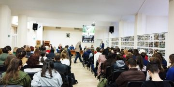 A doua ediție a proiectului de responsabilitate socială „Fii avocat în școala ta!”