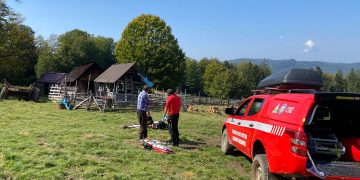 Salvamontiștii maramureșeni au venit pentru a doua oară în ajutorul unui cioban