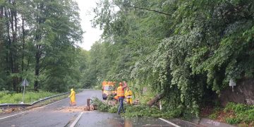 Lucrări de punere în siguranță a traficului rutier pe DN18, în Pasul Gutâi