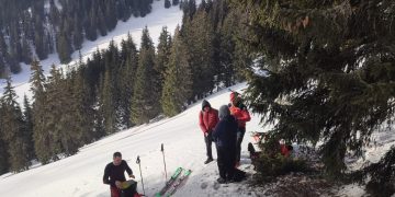 Doi ucraineni rătăciți în Munții Maramureșului au fost salvați